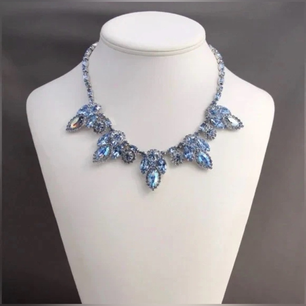 Vintage Weiss Blue Aurora Borealis Parure Rhinestone Necklace Bracelet &Earrings